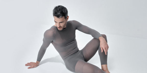 Komfort i skuteczność - dlaczego męski kostium do masażu próżniowego to standard w nowoczesnym gabinecie?